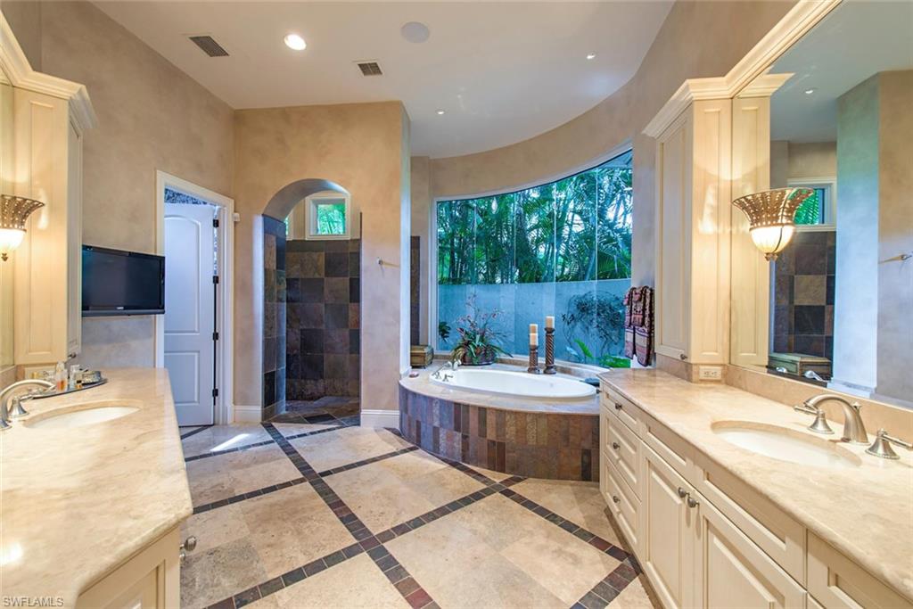 SPRING RIDGE - Residential