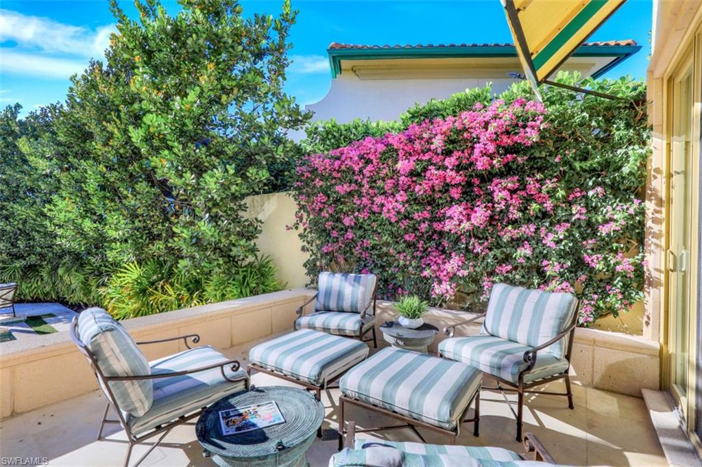 VIZCAYA AT BAY COLONY - Residential