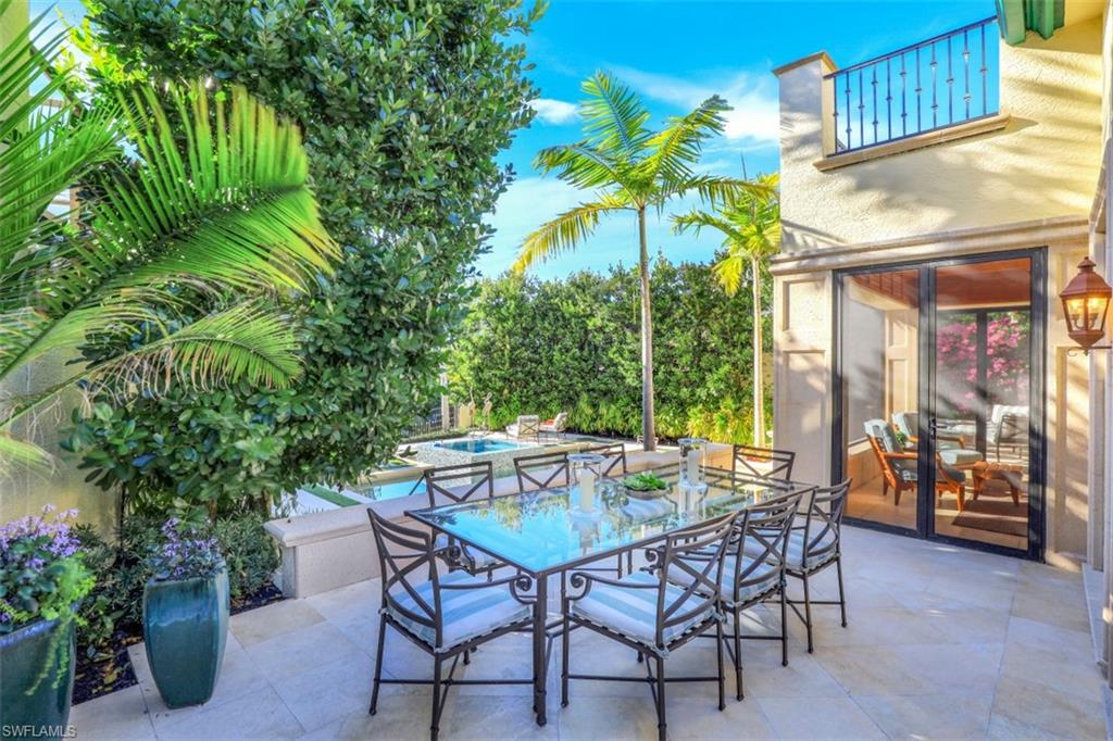 VIZCAYA AT BAY COLONY - Residential