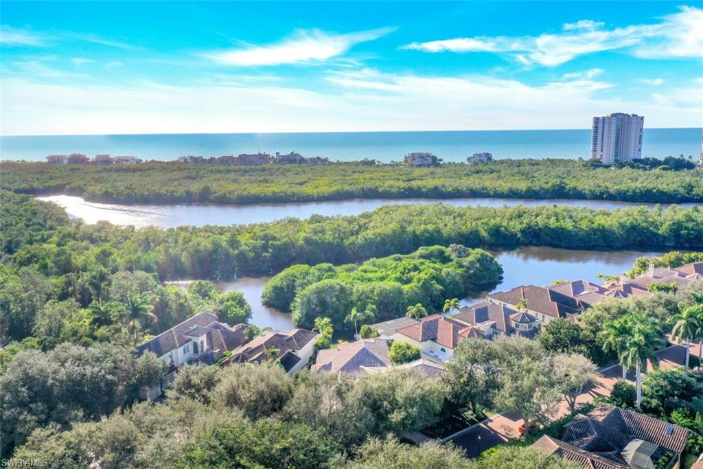 VIZCAYA AT BAY COLONY - Residential