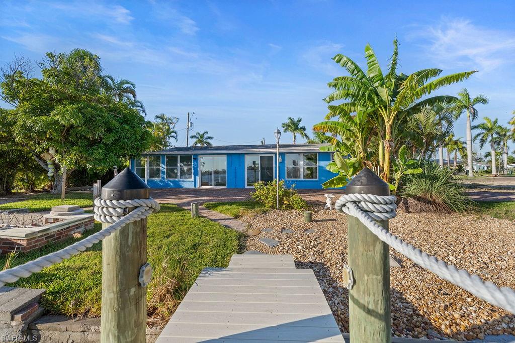 ISLAND HARBORS - Residential