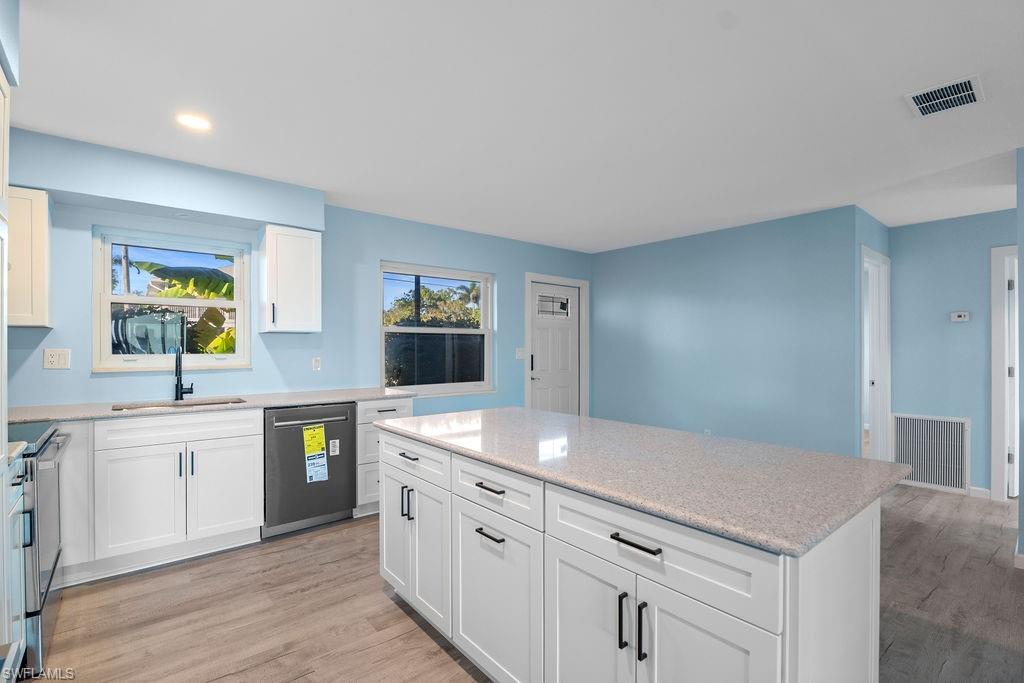 ISLAND HARBORS - Residential