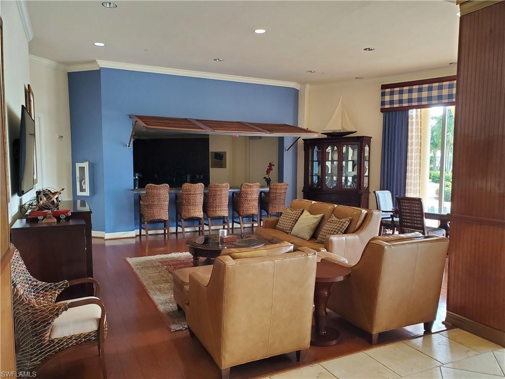 NORTH STAR YACHT CLUB - Residential