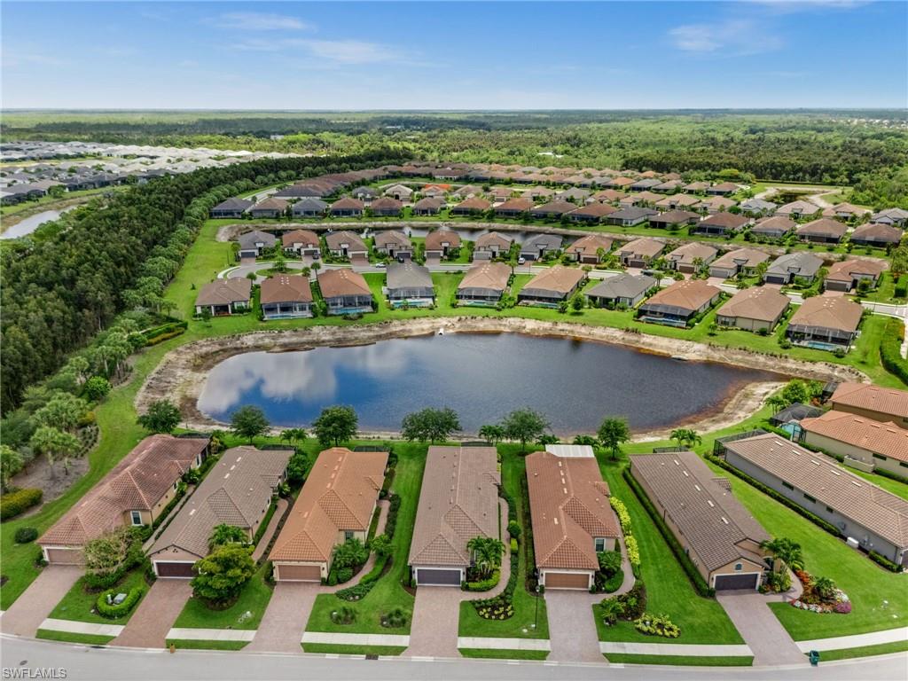 ESPLANADE AT HACIENDA LAKES - Residential
