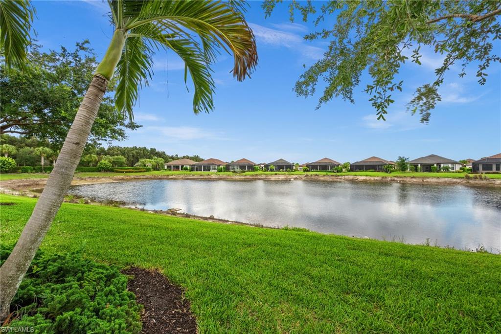 ESPLANADE AT HACIENDA LAKES - Residential