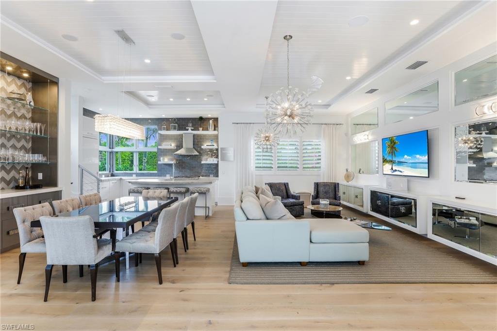 OLDE NAPLES - Residential