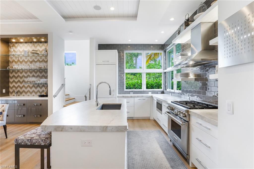 OLDE NAPLES - Residential