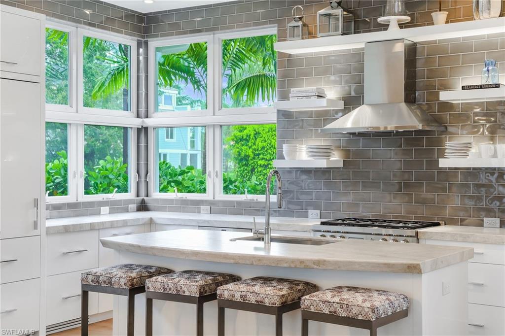 OLDE NAPLES - Residential