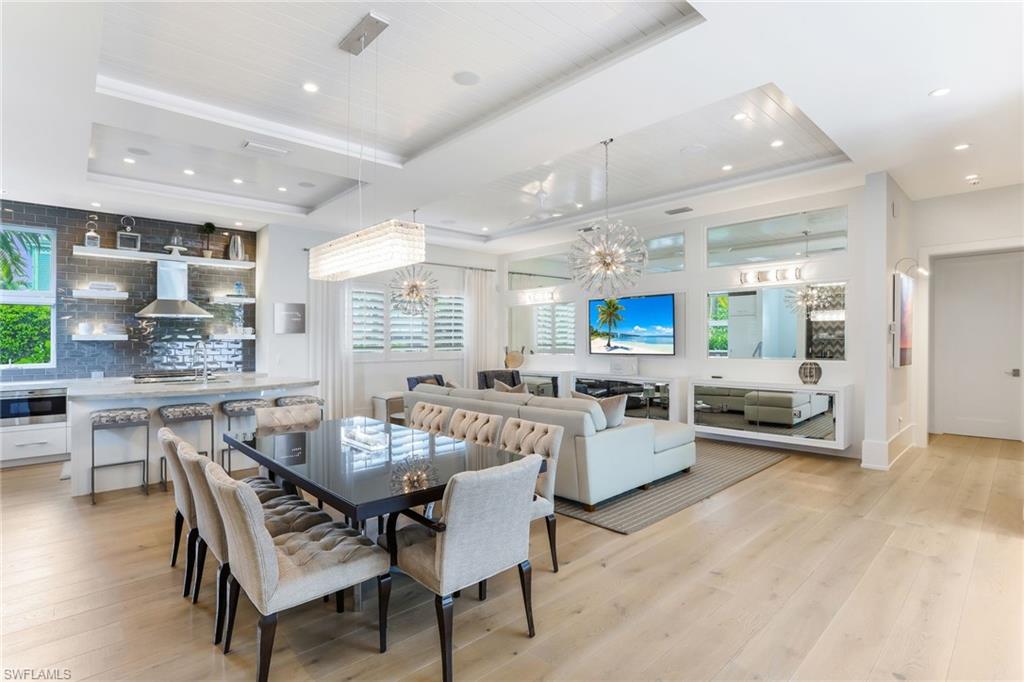 OLDE NAPLES - Residential