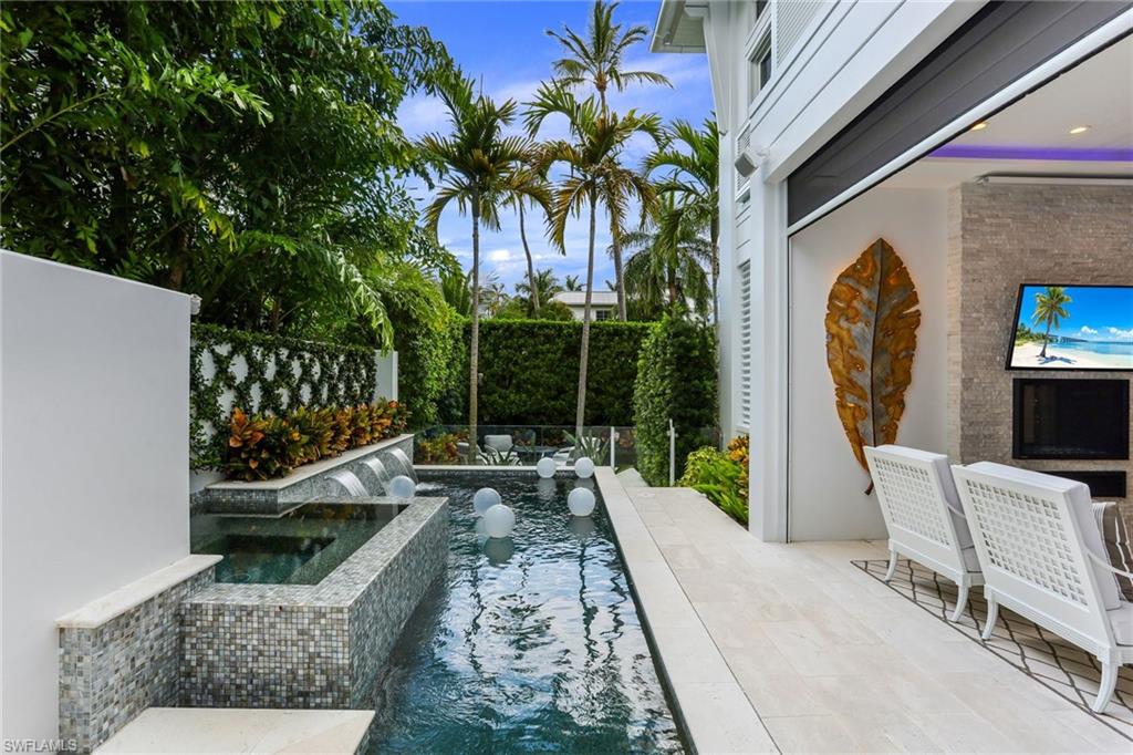 OLDE NAPLES - Residential