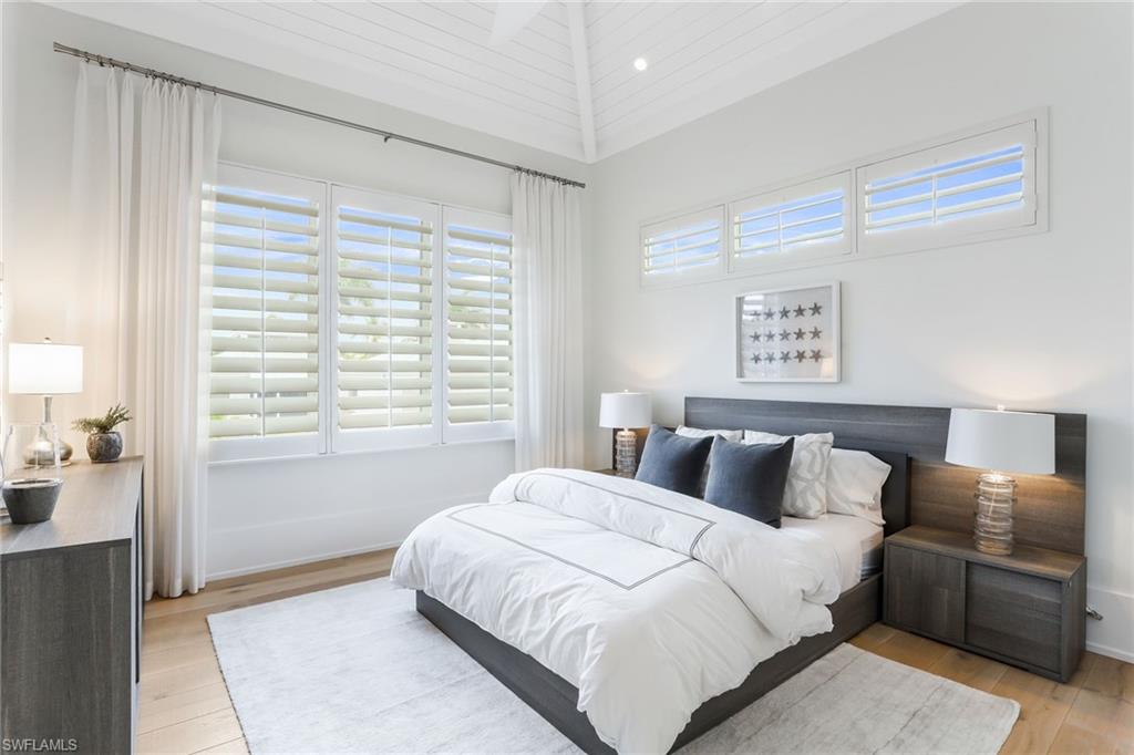 OLDE NAPLES - Residential