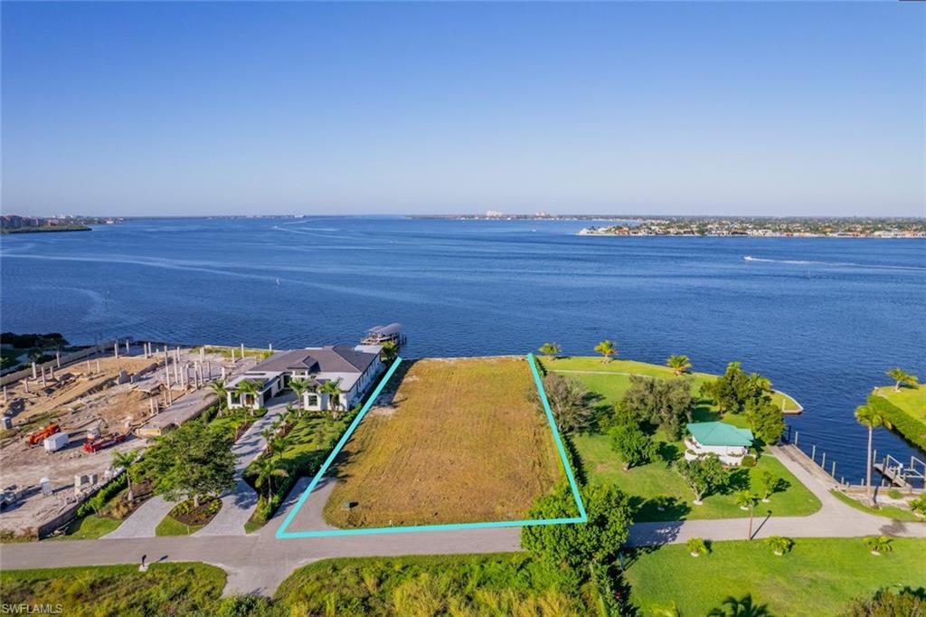 FORT MYERS - Land