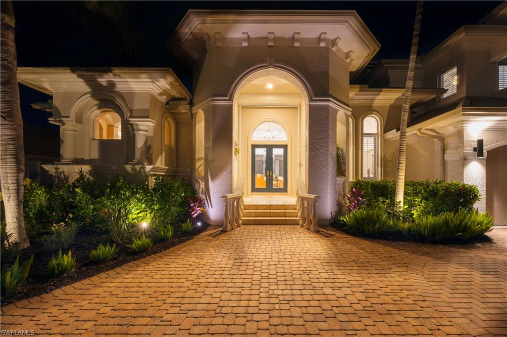 Photo of 447 Egret AVE, NAPLES, FL 34108 (MLS # 225076143)