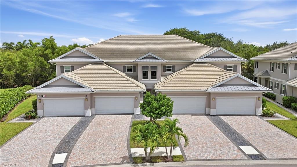 178 Indies DR E 202