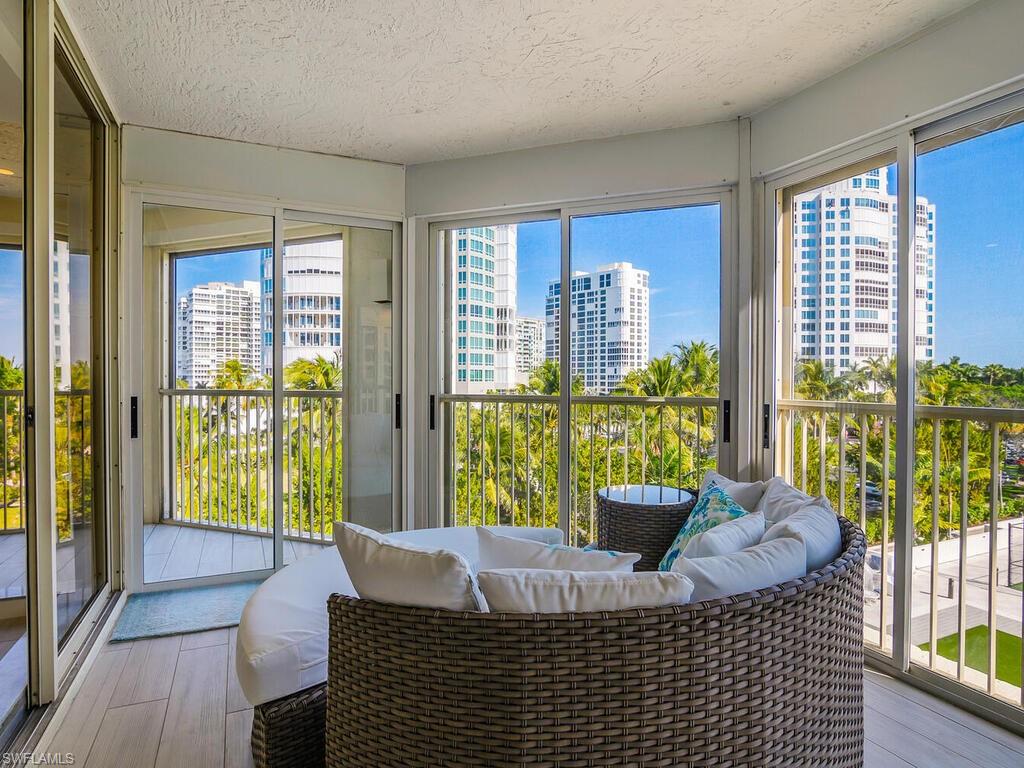 LA MER - Residential