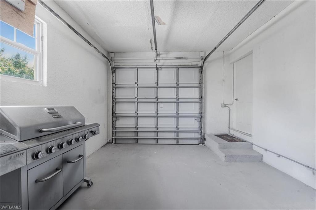 MARCO ISLAND - Residential Lease