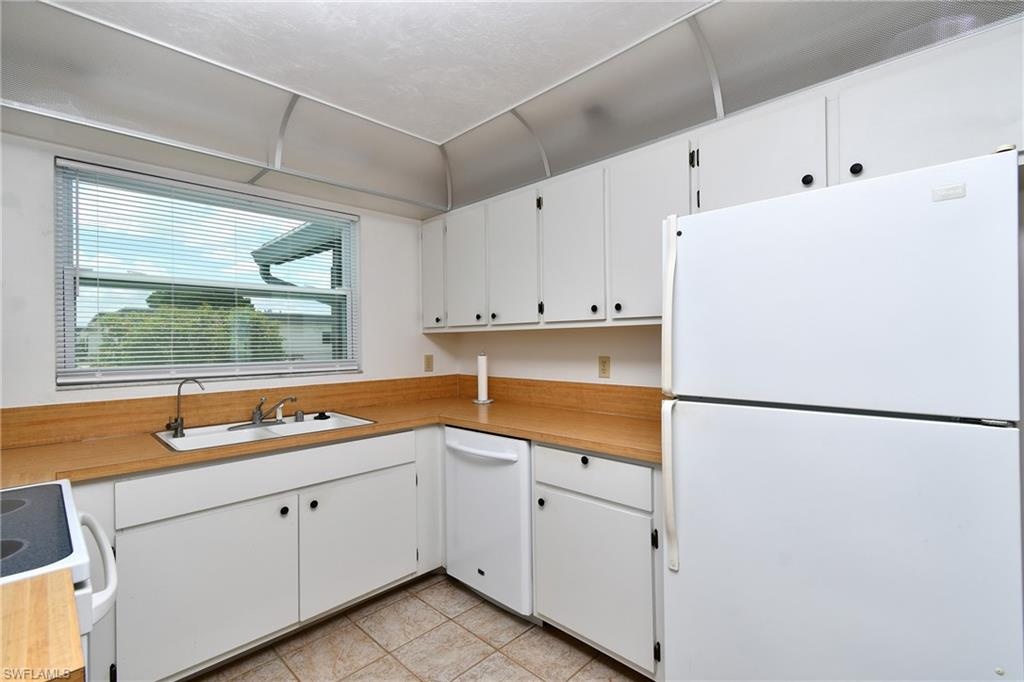 BEACON SQUARE - Residential