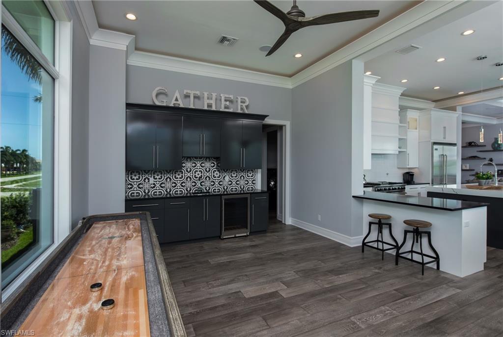 MARCO ISLAND - Residential