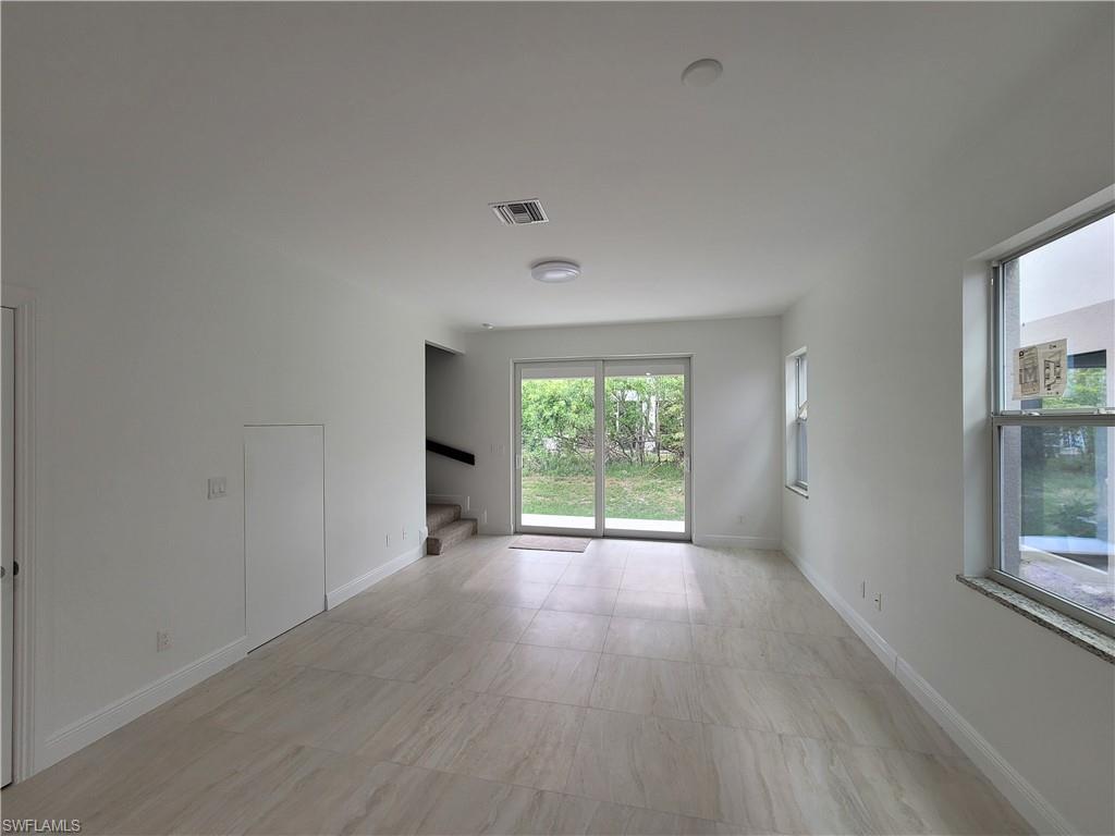 CAPE CORAL - Residential Lease