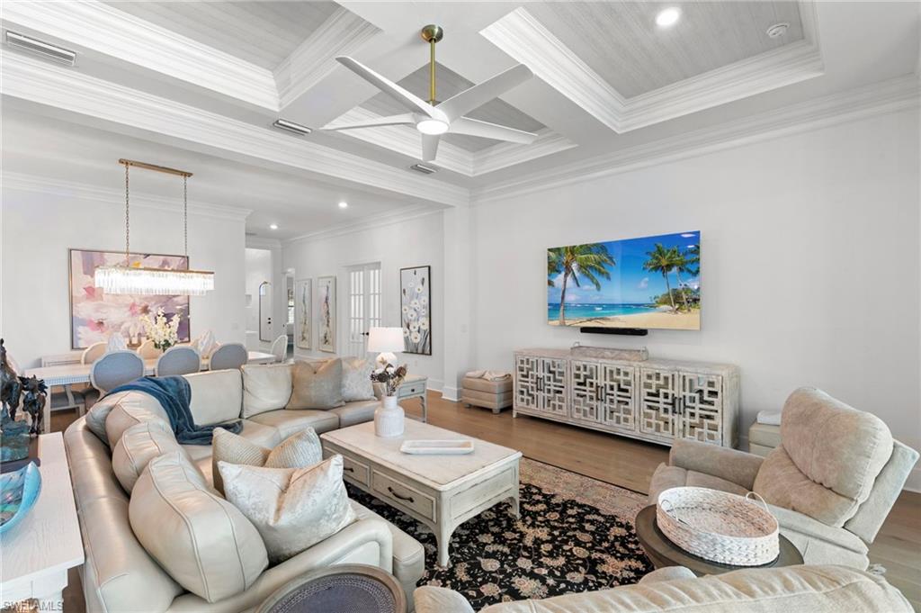 CORKSCREW ESTATES - Residential