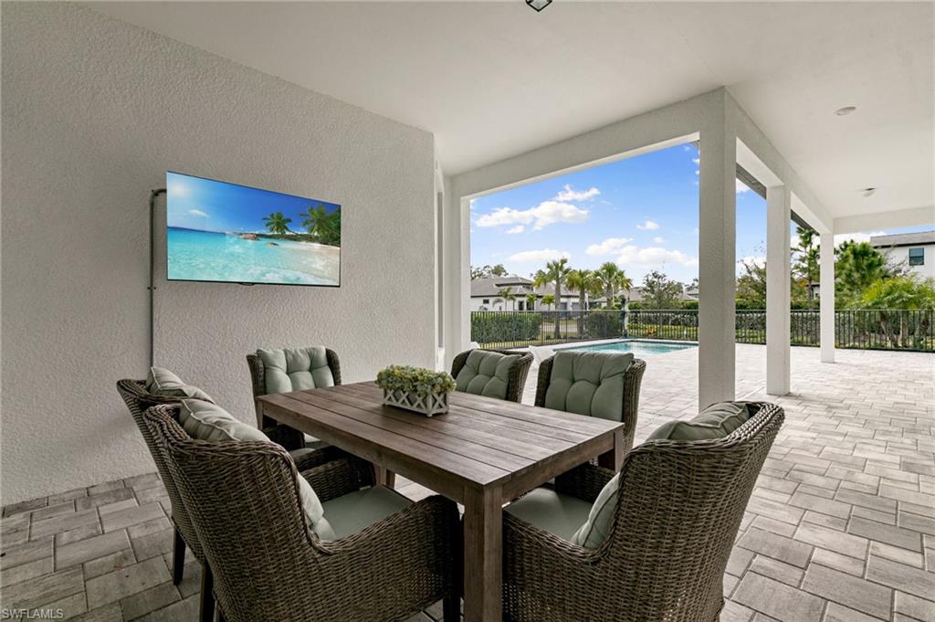 CORKSCREW ESTATES - Residential