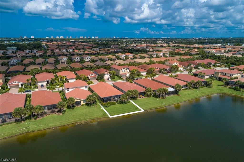 MANCHESTER SQUARE - Residential