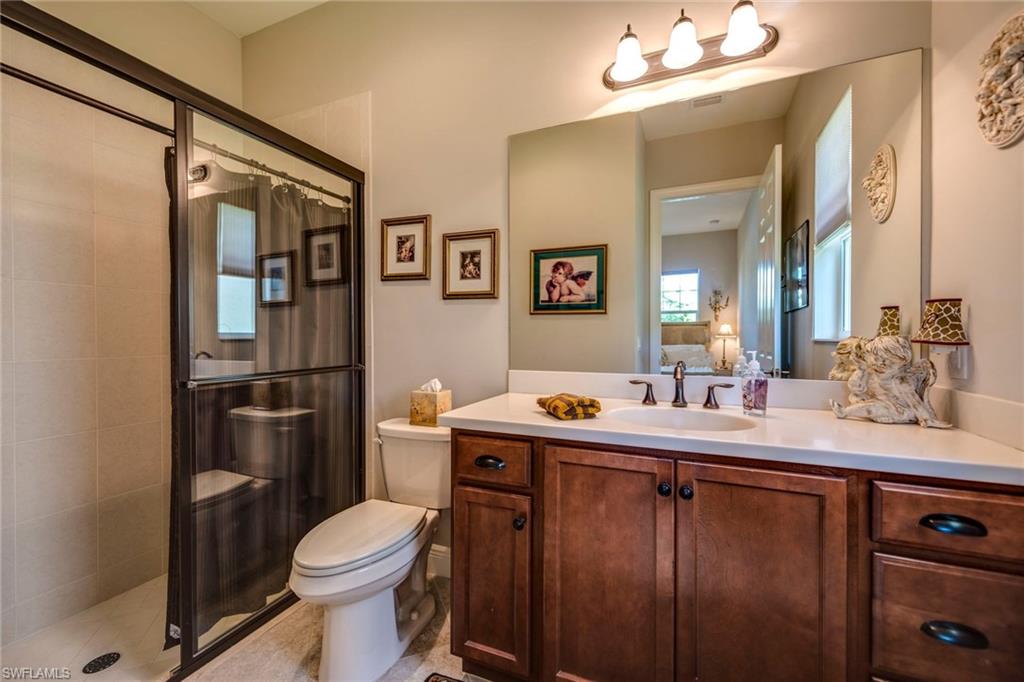 MANCHESTER SQUARE - Residential