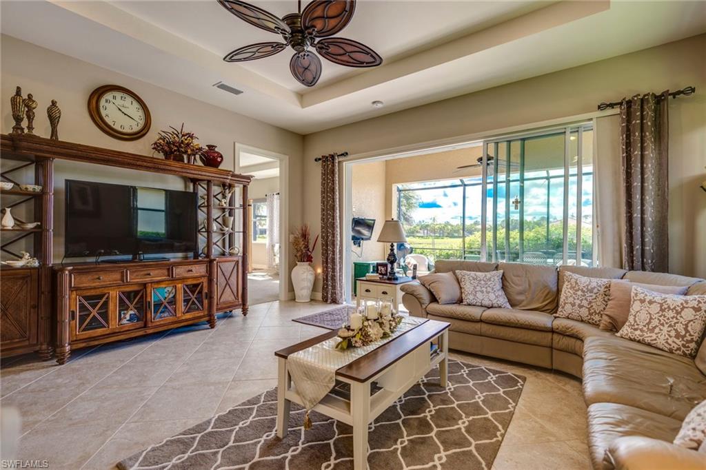 MANCHESTER SQUARE - Residential