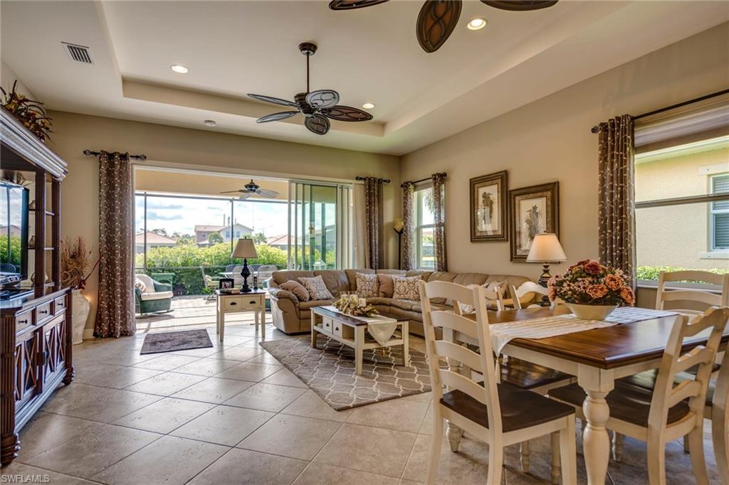 MANCHESTER SQUARE - Residential