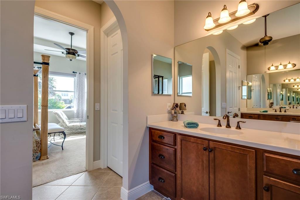 MANCHESTER SQUARE - Residential