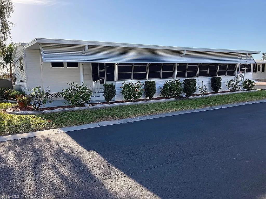 OAK PARK VILLAGE CO-OP INC - Residential