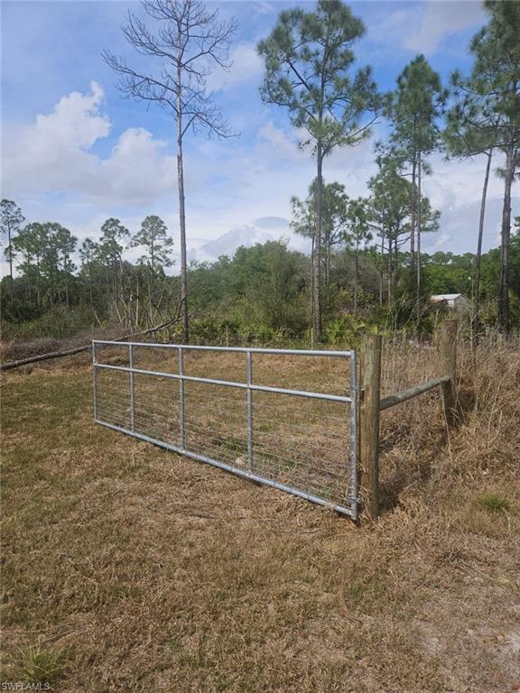 LABELLE RANCHETTES - Land