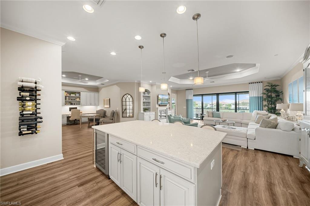 ESPLANADE - Residential