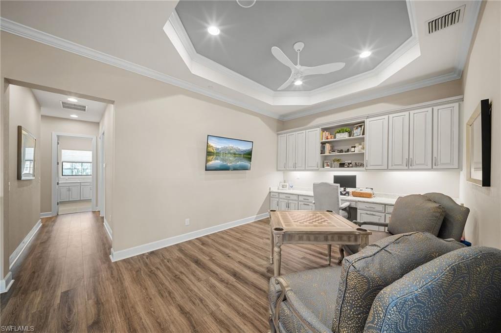 ESPLANADE - Residential