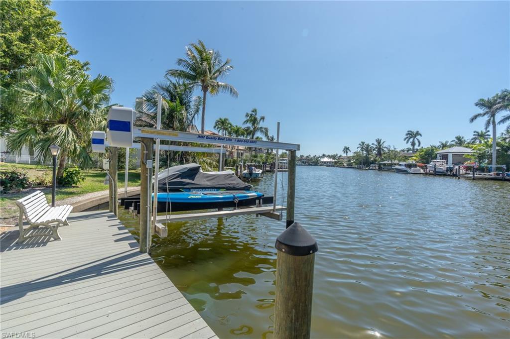 AQUALANE SHORES - Residential