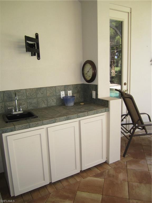 GINGER POINTE - Residential