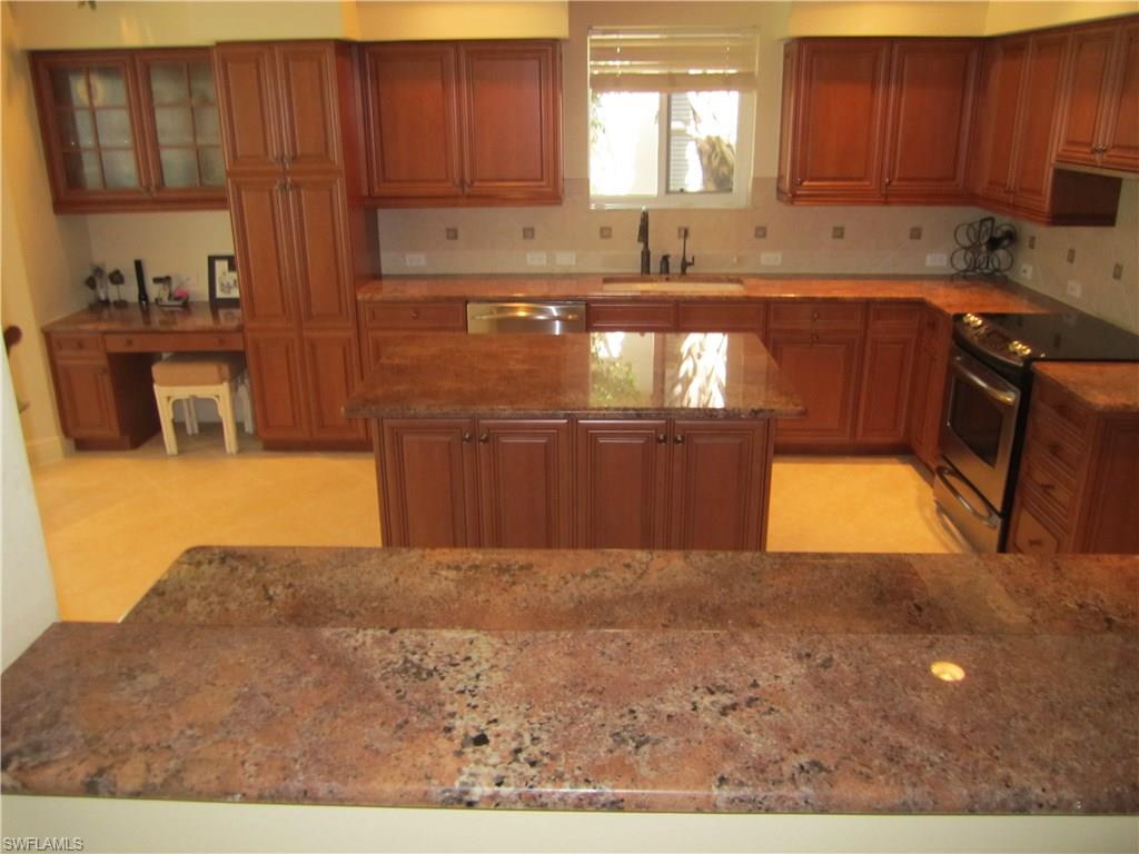 GINGER POINTE - Residential