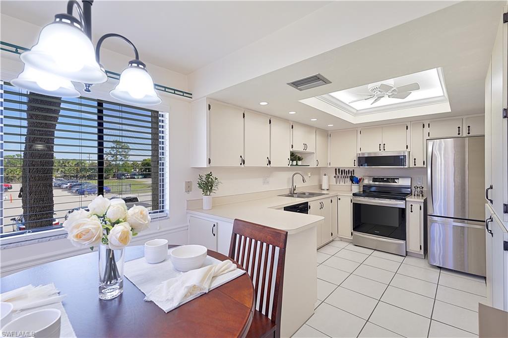 CUMBERLAND CONDO - Residential