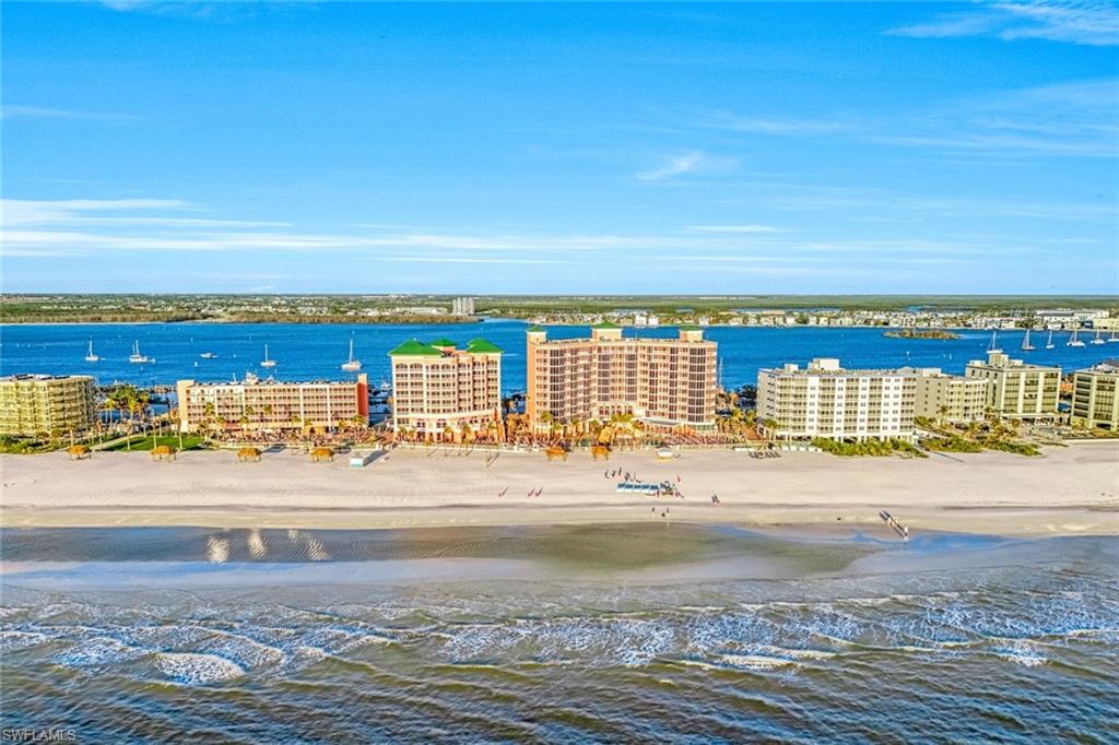 WHITE SAND VILLAS - Residential