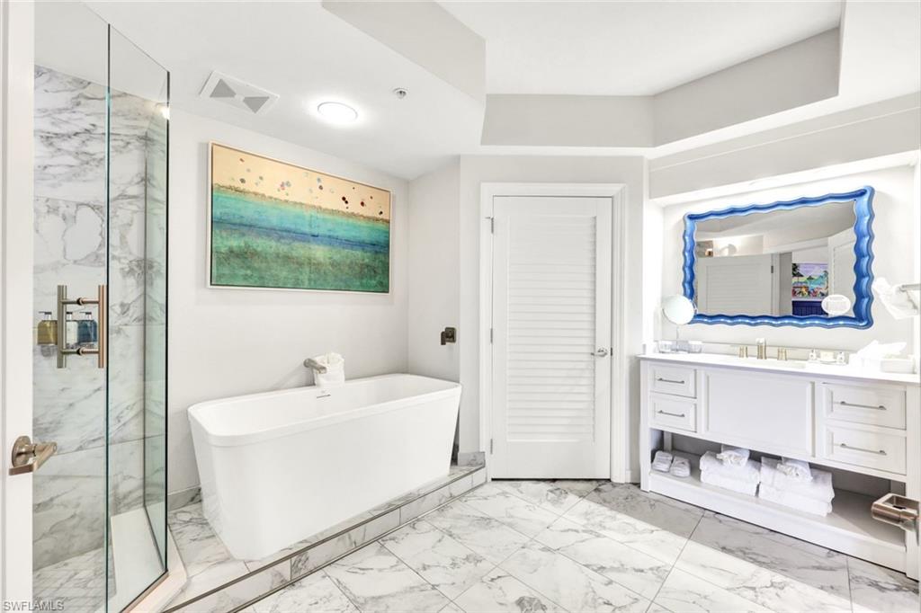 WHITE SAND VILLAS - Residential