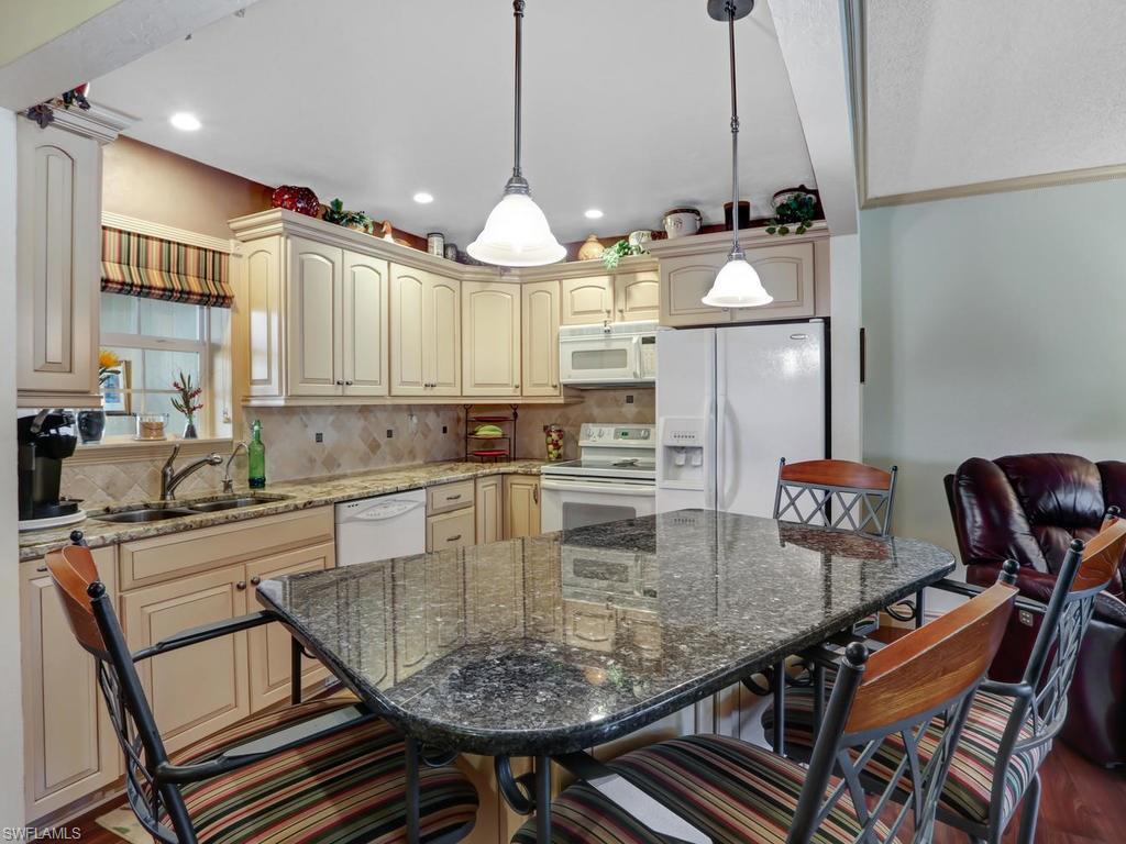 LEISURE ESTATES - Residential