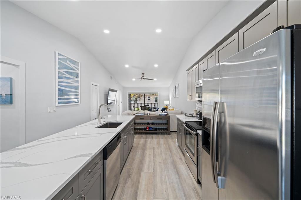 PAVILION CLUB - Residential