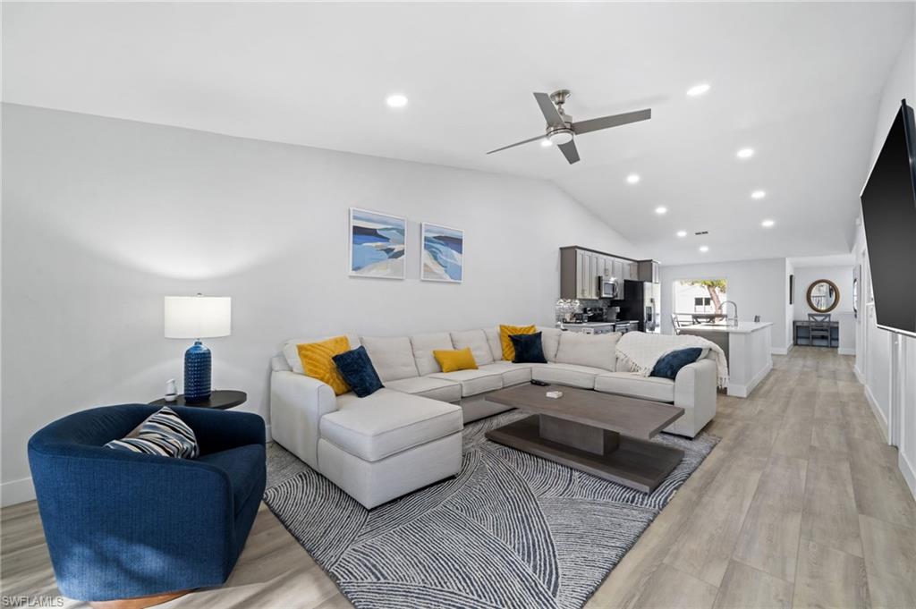 PAVILION CLUB - Residential