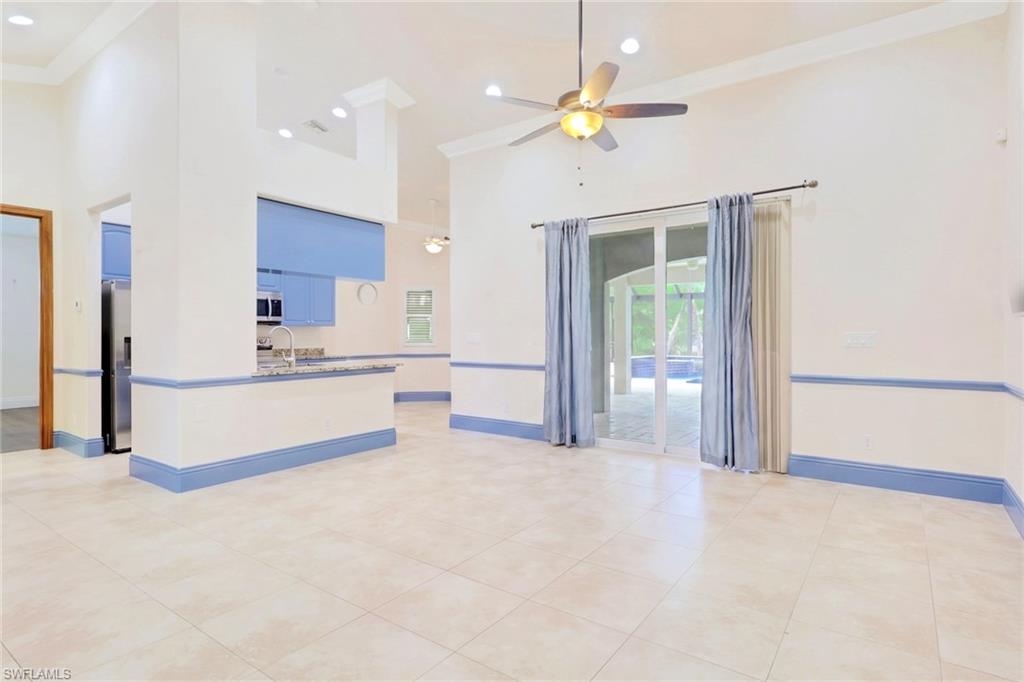 GOLDEN GATE ESTATES - Residential