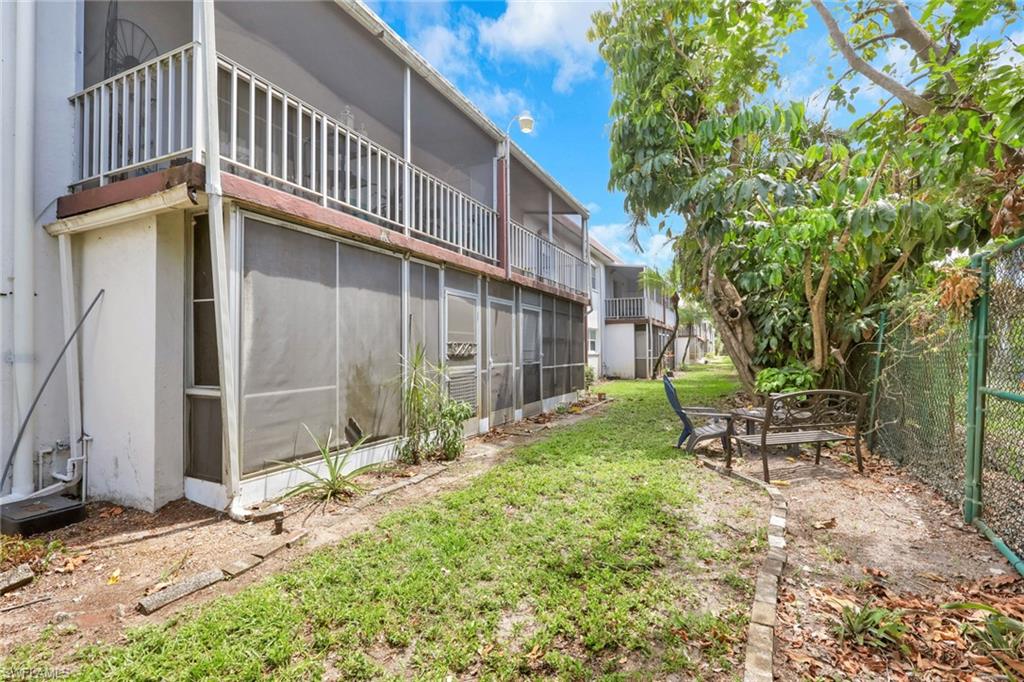 VILLA CAPRI CONDOMINIUM - Residential