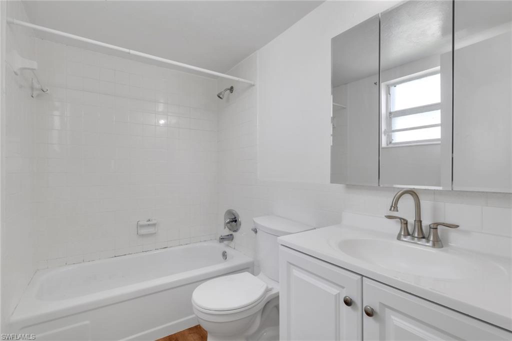 VILLA CAPRI CONDOMINIUM - Residential