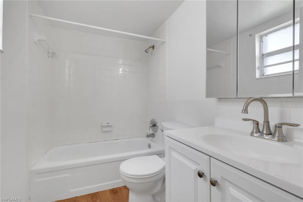 VILLA CAPRI CONDOMINIUM - Residential