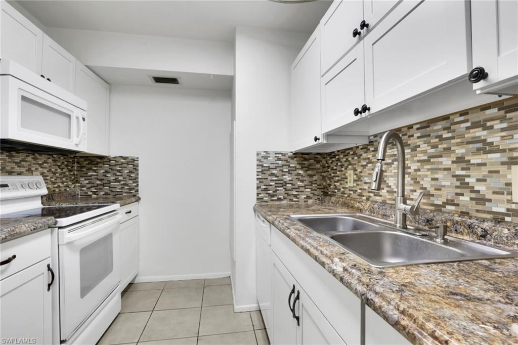 VILLA CAPRI CONDOMINIUM - Residential