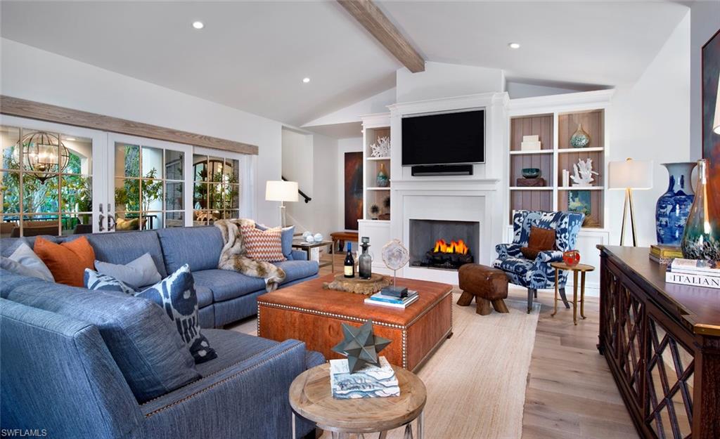 OLDE NAPLES - Residential