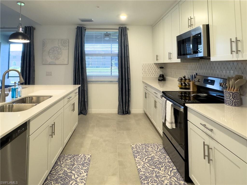 THE NATIONAL GOLF & COUNTRY CLUB AT AVE MARIA - Residential Lease